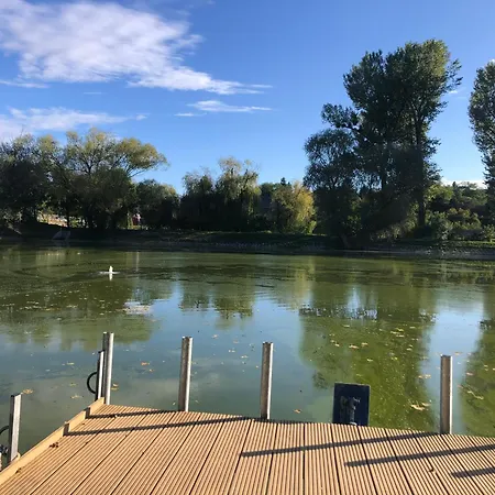 Szálloda Pri Jazere